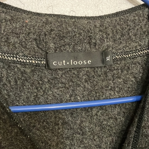 Cut Loose XL wool blend cape or cardigan - Picture 6 of 13